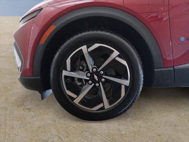 2025 Chevrolet Equinox LT 1