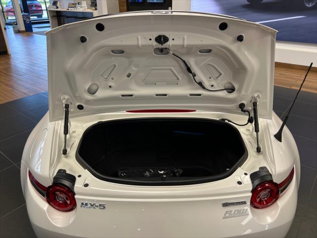 2025 Mazda MX-5 Club