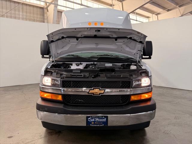 2025 Chevrolet Express Cutaway Work Van