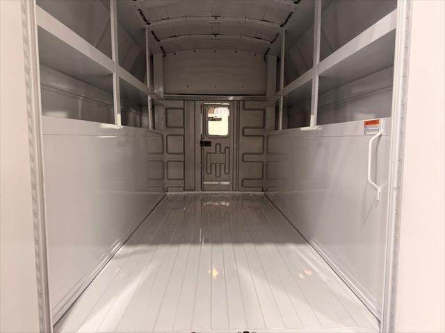 2025 Chevrolet Express Cutaway Work Van