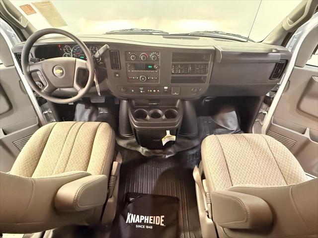 2025 Chevrolet Express Cutaway Work Van