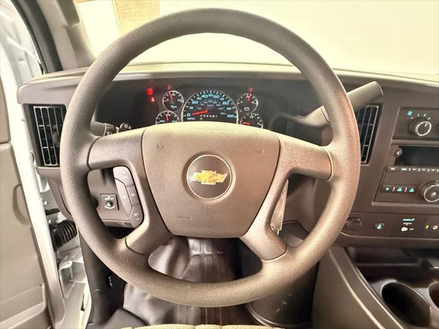 2025 Chevrolet Express Cutaway Work Van