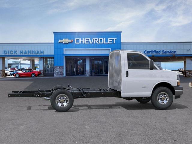 2025 Chevrolet Express Cutaway Work Van