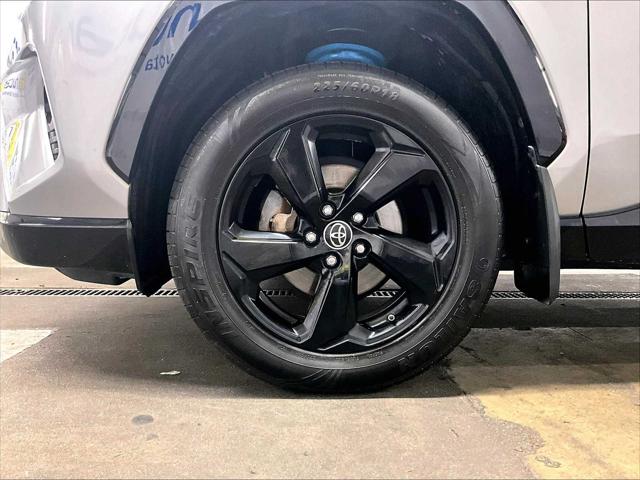 2019 Toyota RAV4 Hybrid XSE
