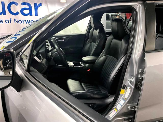 2019 Toyota RAV4 Hybrid XSE