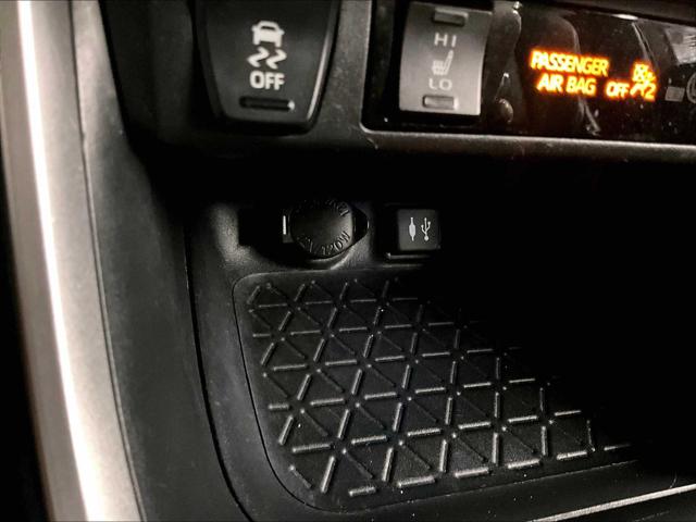 2019 Toyota RAV4 Hybrid XSE