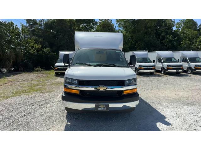 2025 Chevrolet Express Cutaway Work Van