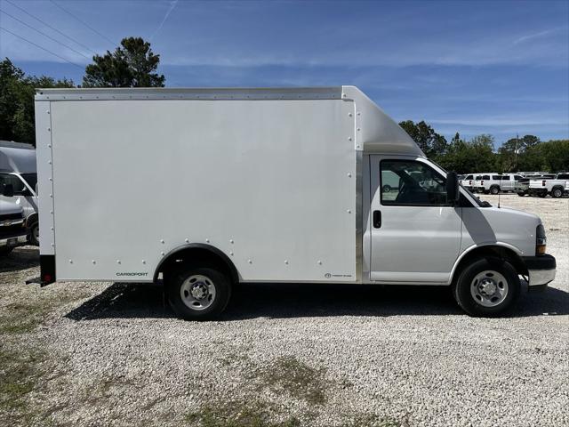 2025 Chevrolet Express Cutaway Work Van