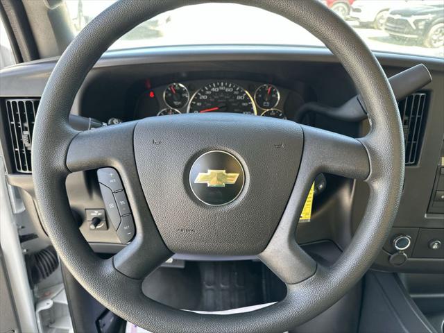 2025 Chevrolet Express Cutaway Work Van