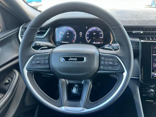 2025 Jeep Grand Cherokee GRAND CHEROKEE L ALTITUDE 4X4 2025 Jeep Grand Cherokee GRAND CHEROKEE L ALTITUDE 4X4