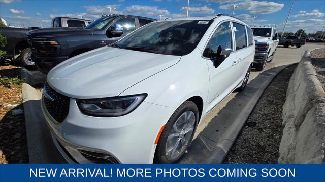 2026 Chrysler Pacifica PACIFICA PINNACLE