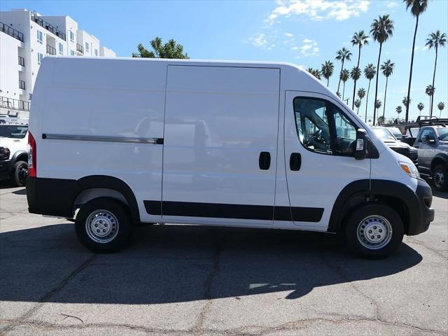 2026 RAM ProMaster 2500 RAM PROMASTER 2500 TRADESMAN CARGO VAN HIGH ROOF 136 WB