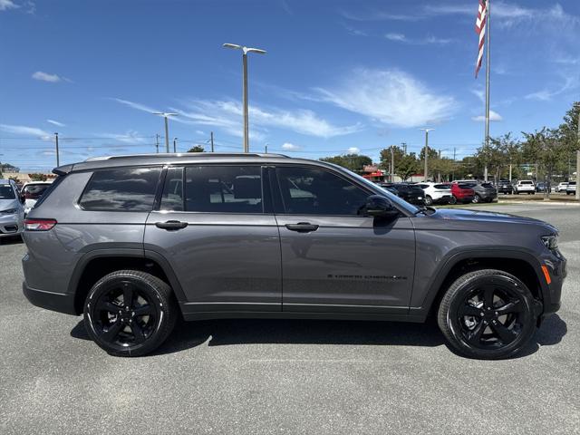 2025 Jeep Grand Cherokee GRAND CHEROKEE L LIMITED 4X2