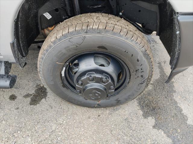 2026 RAM Ram 3500 Chassis Cab RAM 3500 TRADESMAN CHASSIS REGULAR CAB 4X4 60 CA 2026 RAM Ram 3500 Chassis Cab RAM 3500 TRADESMAN CHASSIS REGULAR CAB 4X4 60 CA