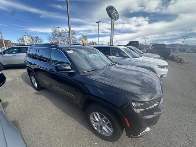 2025 Jeep Grand Cherokee GRAND CHEROKEE L LAREDO X 4X4