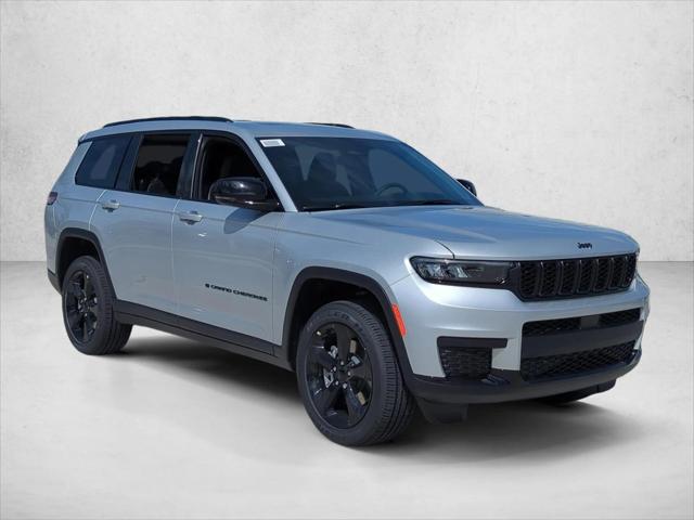2025 Jeep Grand Cherokee L Altitude X 4x2