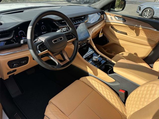 2025 Jeep Grand Cherokee GRAND CHEROKEE L SUMMIT RESERVE 4X4 2025 Jeep Grand Cherokee GRAND CHEROKEE L SUMMIT RESERVE 4X4