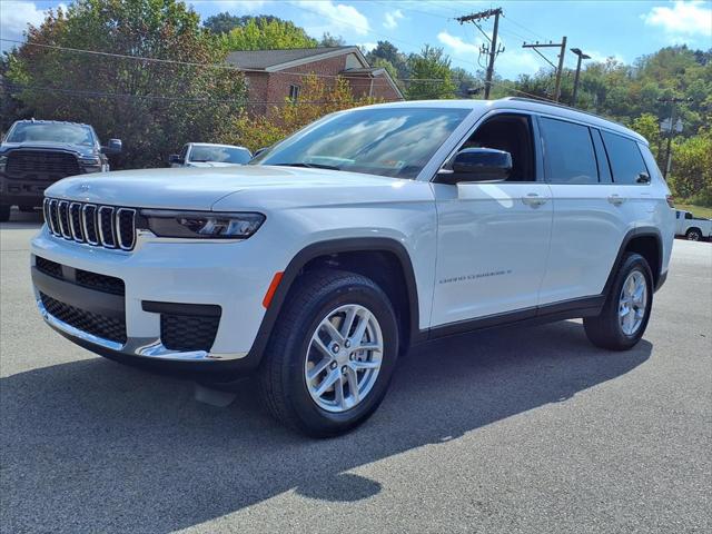 2025 Jeep Grand Cherokee GRAND CHEROKEE L LAREDO X 4X4