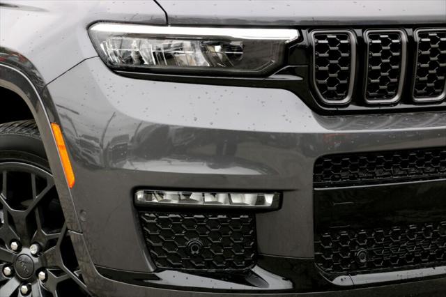 2025 Jeep Grand Cherokee GRAND CHEROKEE L SUMMIT 4X4 2025 Jeep Grand Cherokee GRAND CHEROKEE L SUMMIT 4X4