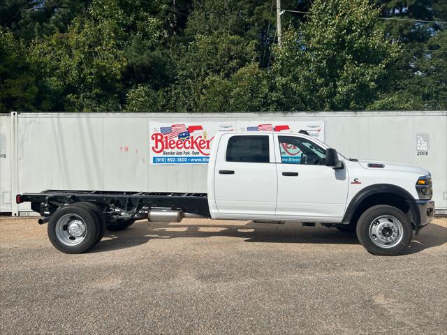 2026 RAM Ram 4500 Chassis Cab RAM 4500 TRADESMAN CHASSIS CREW CAB 4X4 84 CA