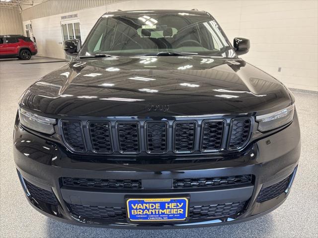 2025 Jeep Grand Cherokee GRAND CHEROKEE L ALTITUDE X 4X4 2025 Jeep Grand Cherokee GRAND CHEROKEE L ALTITUDE X 4X4
