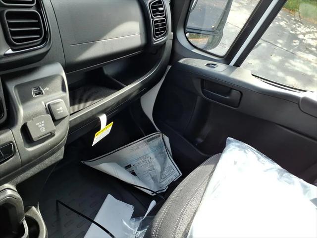 2026 Ram ProMaster Cargo Van Tradesman Low Roof 118" WB w/Pass Seat