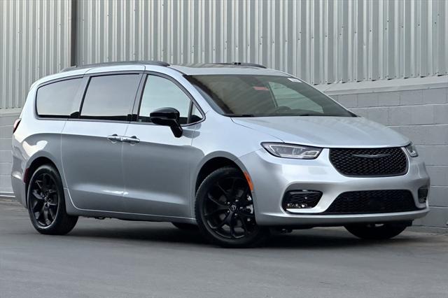 2026 Chrysler Pacifica PACIFICA LIMITED