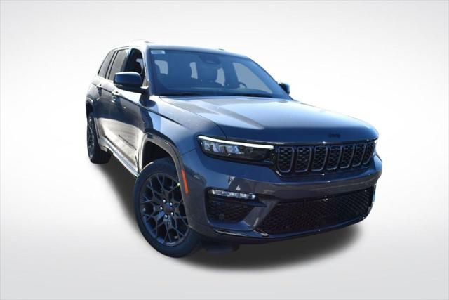 2025 Jeep Grand Cherokee GRAND CHEROKEE SUMMIT 4X4