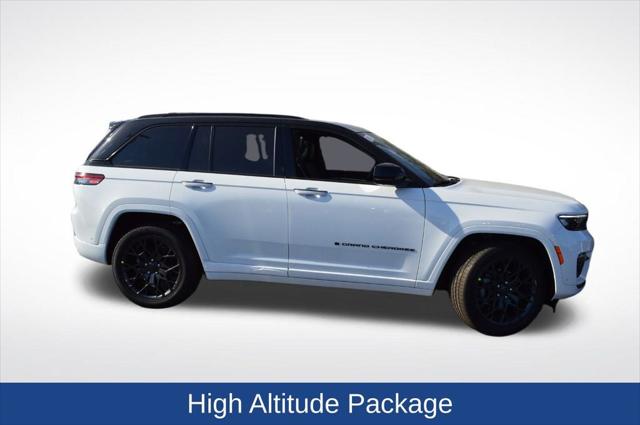 2025 Jeep Grand Cherokee GRAND CHEROKEE SUMMIT 4X4