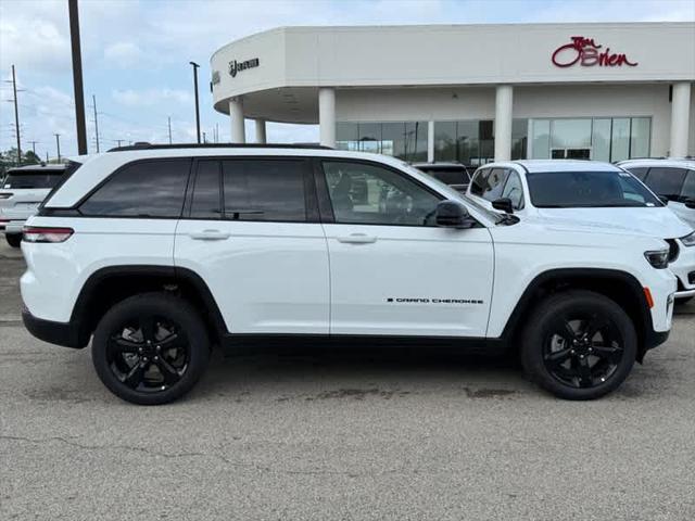 2025 Jeep Grand Cherokee GRAND CHEROKEE LIMITED 4X4 2025 Jeep Grand Cherokee GRAND CHEROKEE LIMITED 4X4
