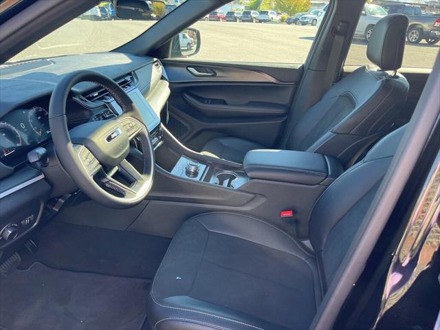 2025 Jeep Grand Cherokee GRAND CHEROKEE L ALTITUDE X 4X4 2025 Jeep Grand Cherokee GRAND CHEROKEE L ALTITUDE X 4X4