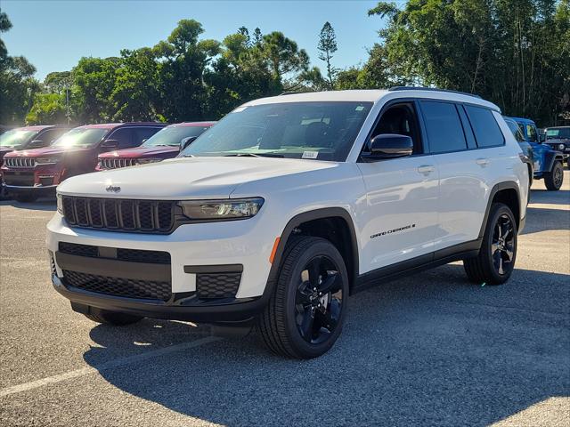 2025 Jeep Grand Cherokee GRAND CHEROKEE L ALTITUDE 4X4