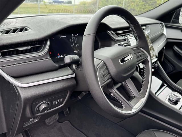 2025 Jeep Grand Cherokee GRAND CHEROKEE L ALTITUDE X 4X4 2025 Jeep Grand Cherokee GRAND CHEROKEE L ALTITUDE X 4X4