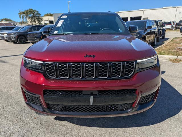 2025 Jeep Grand Cherokee GRAND CHEROKEE L SUMMIT 4X4
