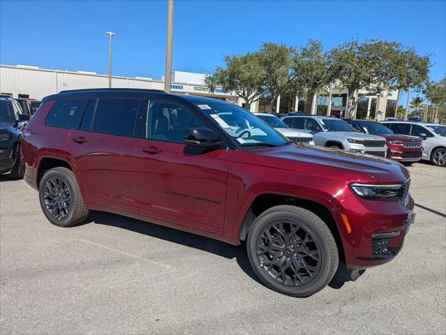 2025 Jeep Grand Cherokee GRAND CHEROKEE L SUMMIT 4X4