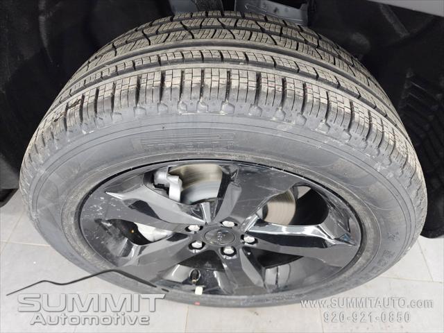 2025 Jeep Grand Cherokee GRAND CHEROKEE LIMITED 4X4 2025 Jeep Grand Cherokee GRAND CHEROKEE LIMITED 4X4