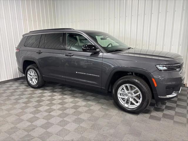 2025 Jeep Grand Cherokee GRAND CHEROKEE L LAREDO X 4X4