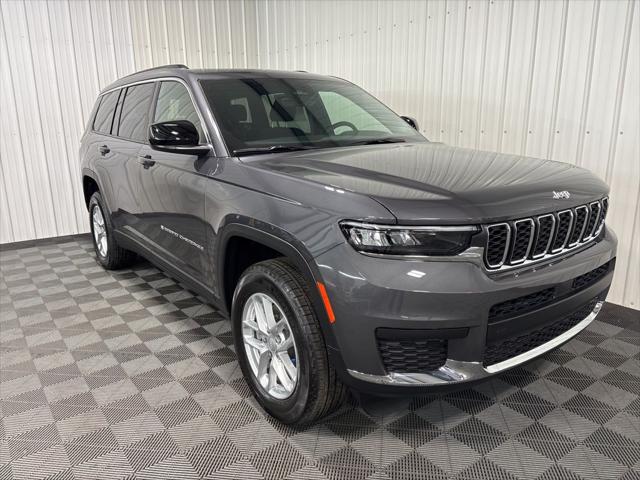 2025 Jeep Grand Cherokee GRAND CHEROKEE L LAREDO X 4X4