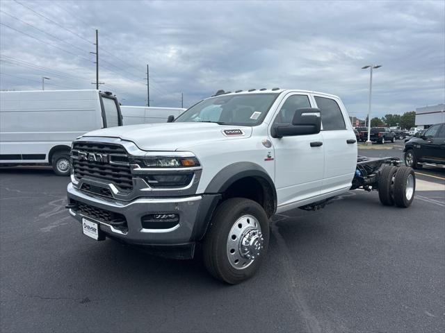 2026 RAM Ram 5500 Chassis Cab RAM 5500 TRADESMAN CHASSIS CREW CAB 4X4 84 CA