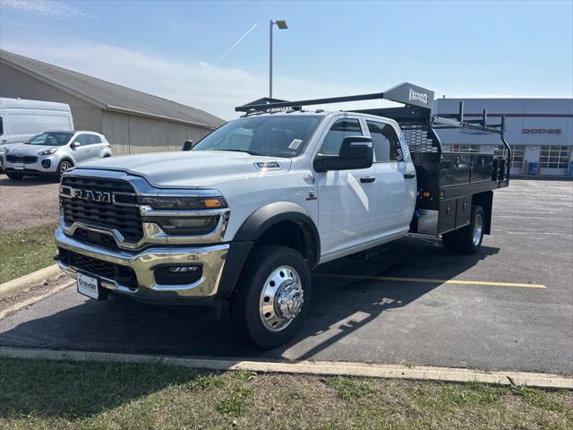 2026 RAM Ram 5500 Chassis Cab RAM 5500 TRADESMAN CHASSIS CREW CAB 4X4 84 CA