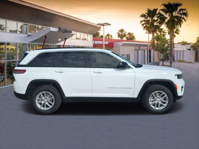 2025 Jeep Grand Cherokee GRAND CHEROKEE LAREDO X 4X4 2025 Jeep Grand Cherokee GRAND CHEROKEE LAREDO X 4X4