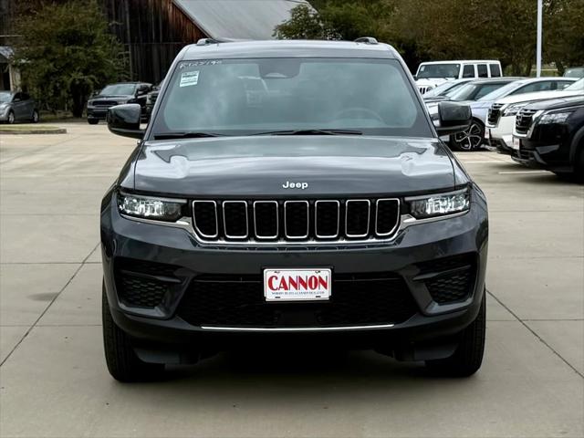 2025 Jeep Grand Cherokee GRAND CHEROKEE LAREDO X 4X4