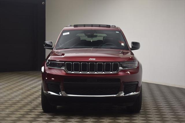 2025 Jeep Grand Cherokee GRAND CHEROKEE L LAREDO X 4X4