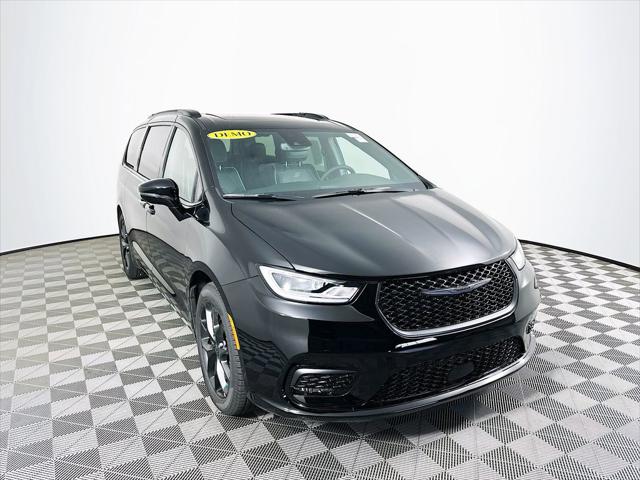 2026 Chrysler Pacifica PACIFICA LIMITED 2026 Chrysler Pacifica PACIFICA LIMITED