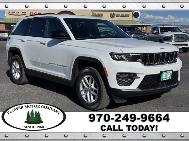 2025 Jeep Grand Cherokee GRAND CHEROKEE LAREDO X 4X4 2025 Jeep Grand Cherokee GRAND CHEROKEE LAREDO X 4X4