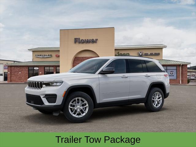 2025 Jeep Grand Cherokee GRAND CHEROKEE LAREDO X 4X4
