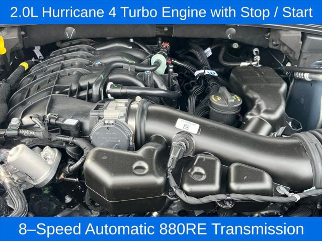 2025 Jeep Grand Cherokee GRAND CHEROKEE LAREDO X 4X4