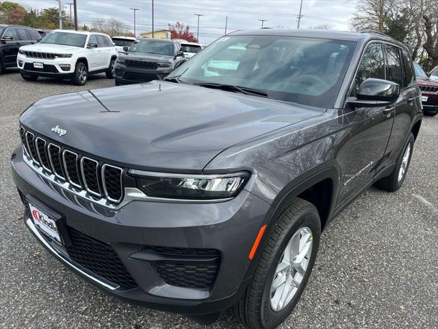 2025 Jeep Grand Cherokee Laredo X 4x4