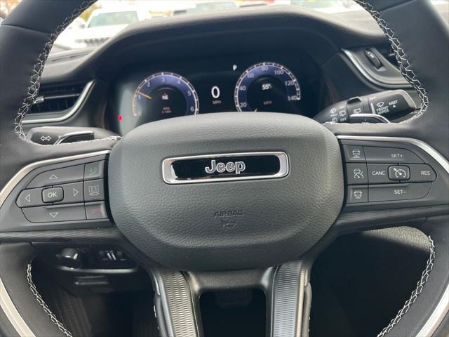 2025 Jeep Grand Cherokee Laredo X 4x4