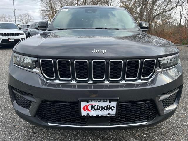 2025 Jeep Grand Cherokee GRAND CHEROKEE LAREDO X 4X4 2025 Jeep Grand Cherokee GRAND CHEROKEE LAREDO X 4X4